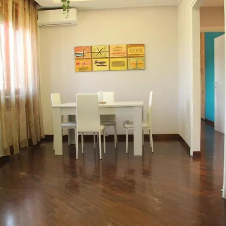 Capital House Apartman Róma